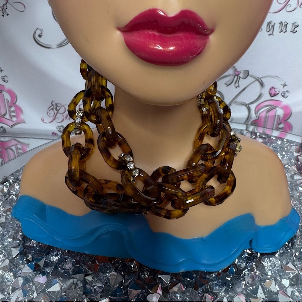 Necklace chain link brown tortoise 🐢 shell with bling rhinestone cusps luxe